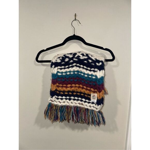 Faherty X B.Yellowtail Scarf Chunky Knit - Picture 1 of 6